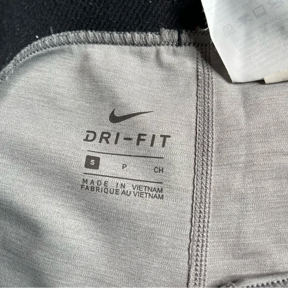 Nike Pro Leggings Womens Small Grey Black Checkmark Athletic Workout Dri Fit